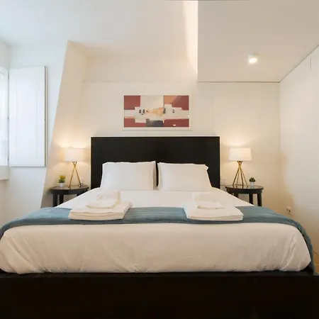 Exclusive Duplex Time Out Market アパート *